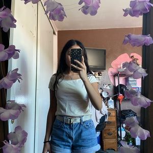 ✨pale yellow off the shoulder top💛